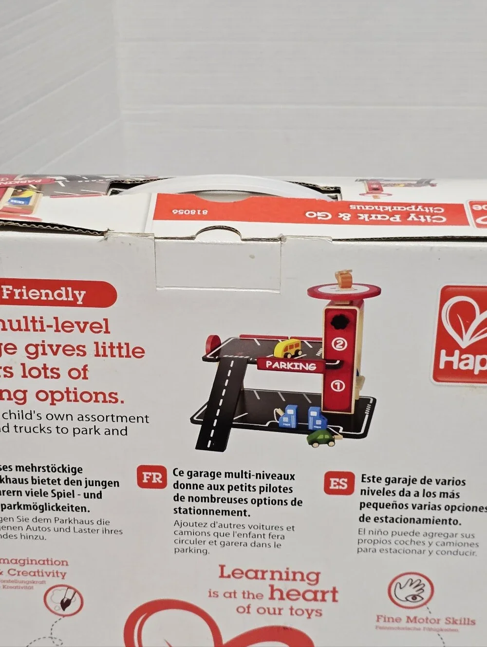 Hape Toys City Park 'N Go Wood Garage with 2 Cars Playset New